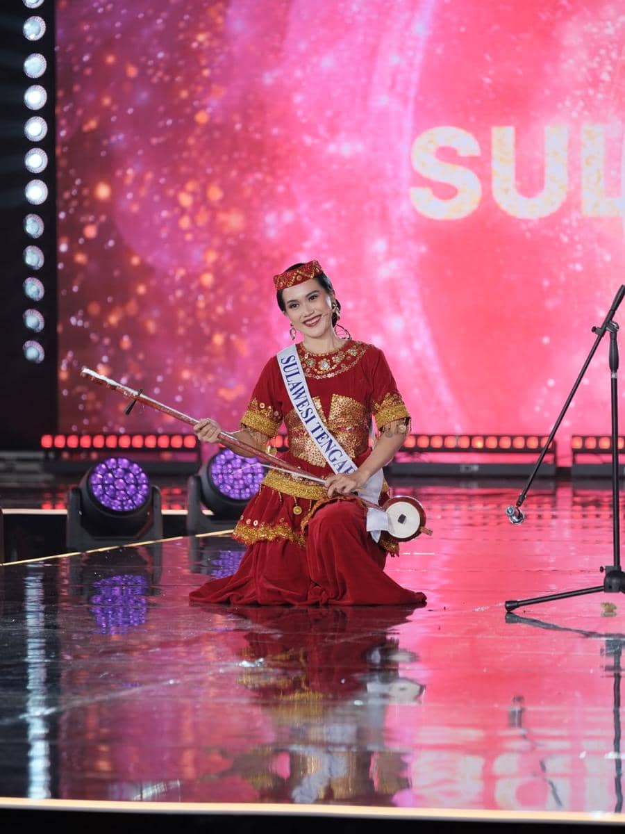 penampilan bakat finalis Puteri Indonesia 2026 pada sesi preliminary