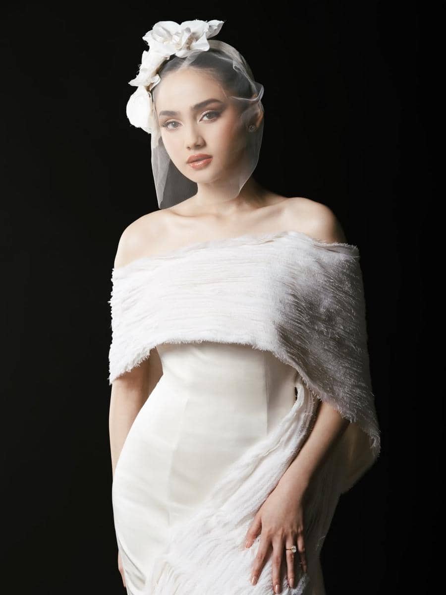 Gaya prewedding Syifa Hadju dan El. 