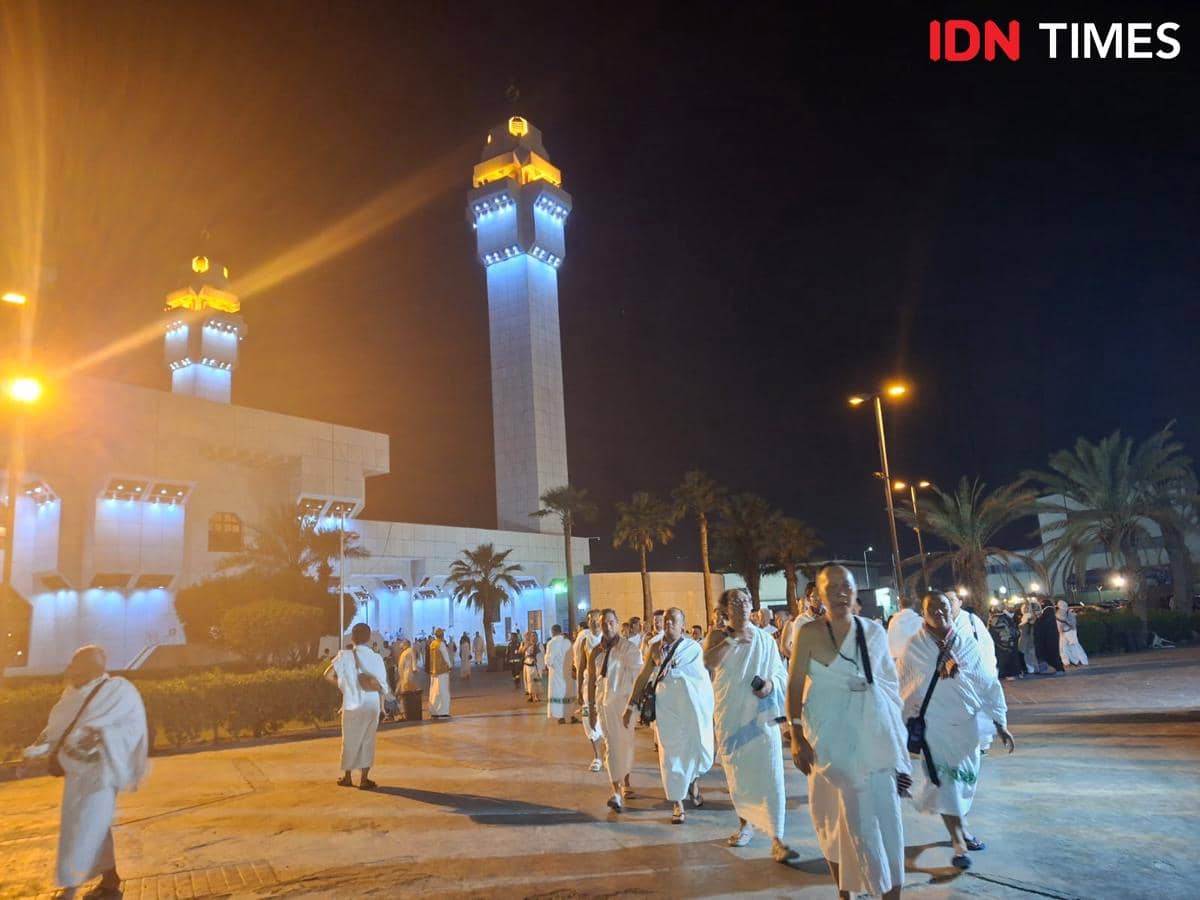 Potret Masjid Aisyah atau Masjid Tan'eem di Makkah 