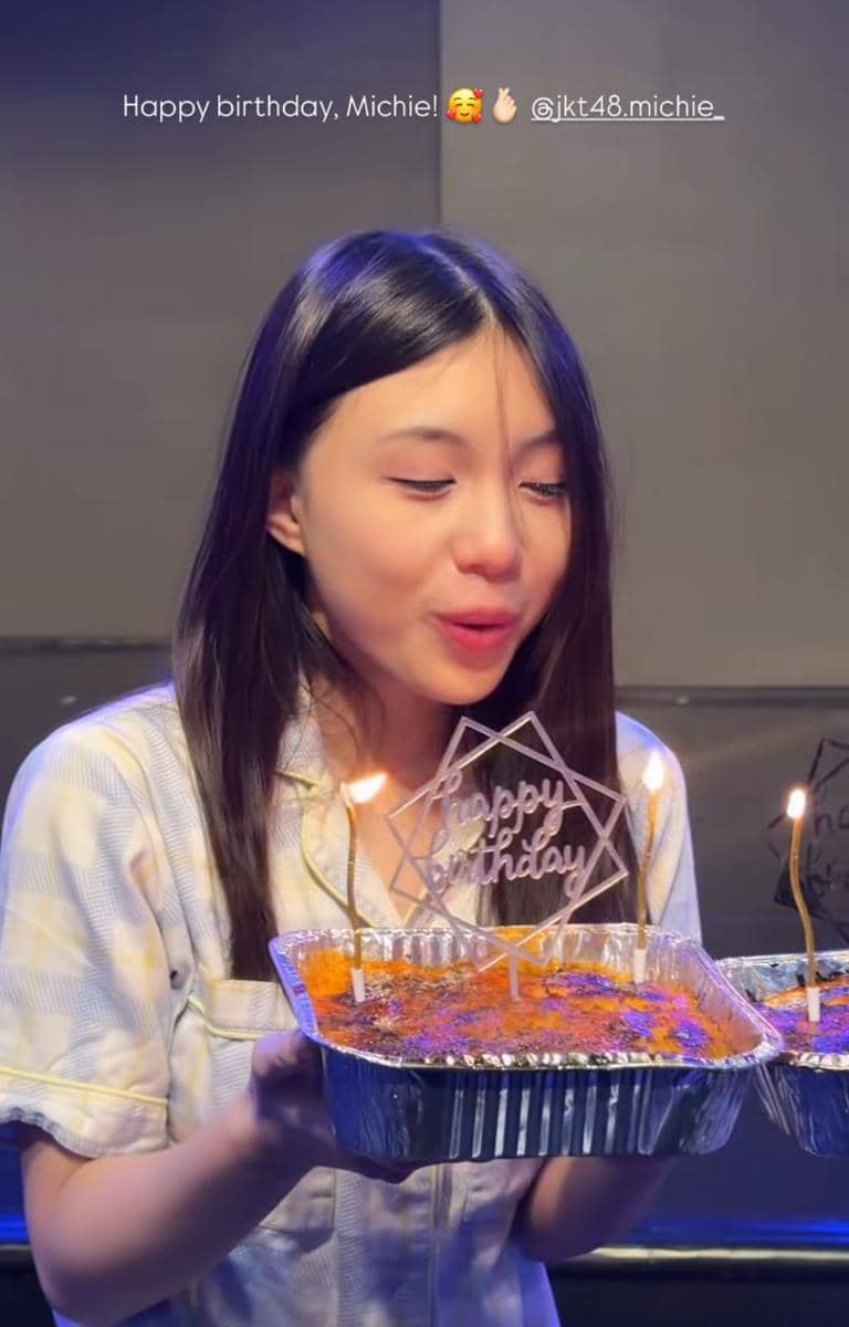 Michie JKT48 ulang tahun ke-17 