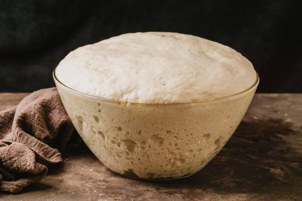 5 Cara Merawat Starter Sourdough, Kunci Roti Homemade yang Kaya Rasa