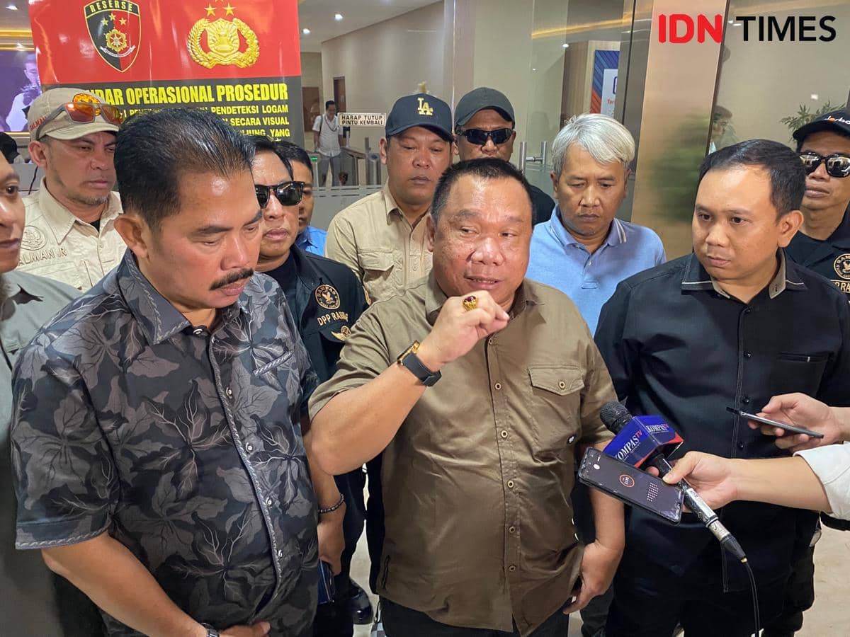 Presidium 08 Datangi Bareskrim, Minta Progres Laporan Saiful Mujani