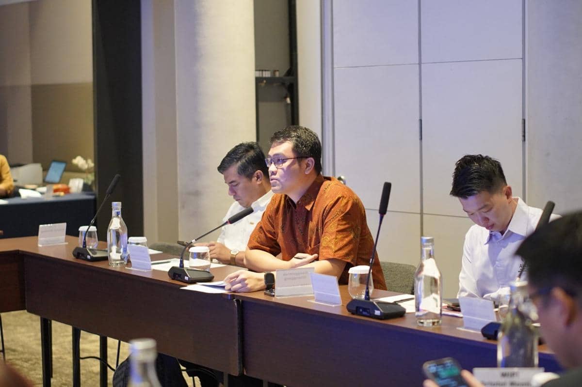 Kesenjangan Harga Motor Listrik, Pendapatan Kurir Terancam Turun 21 Persen