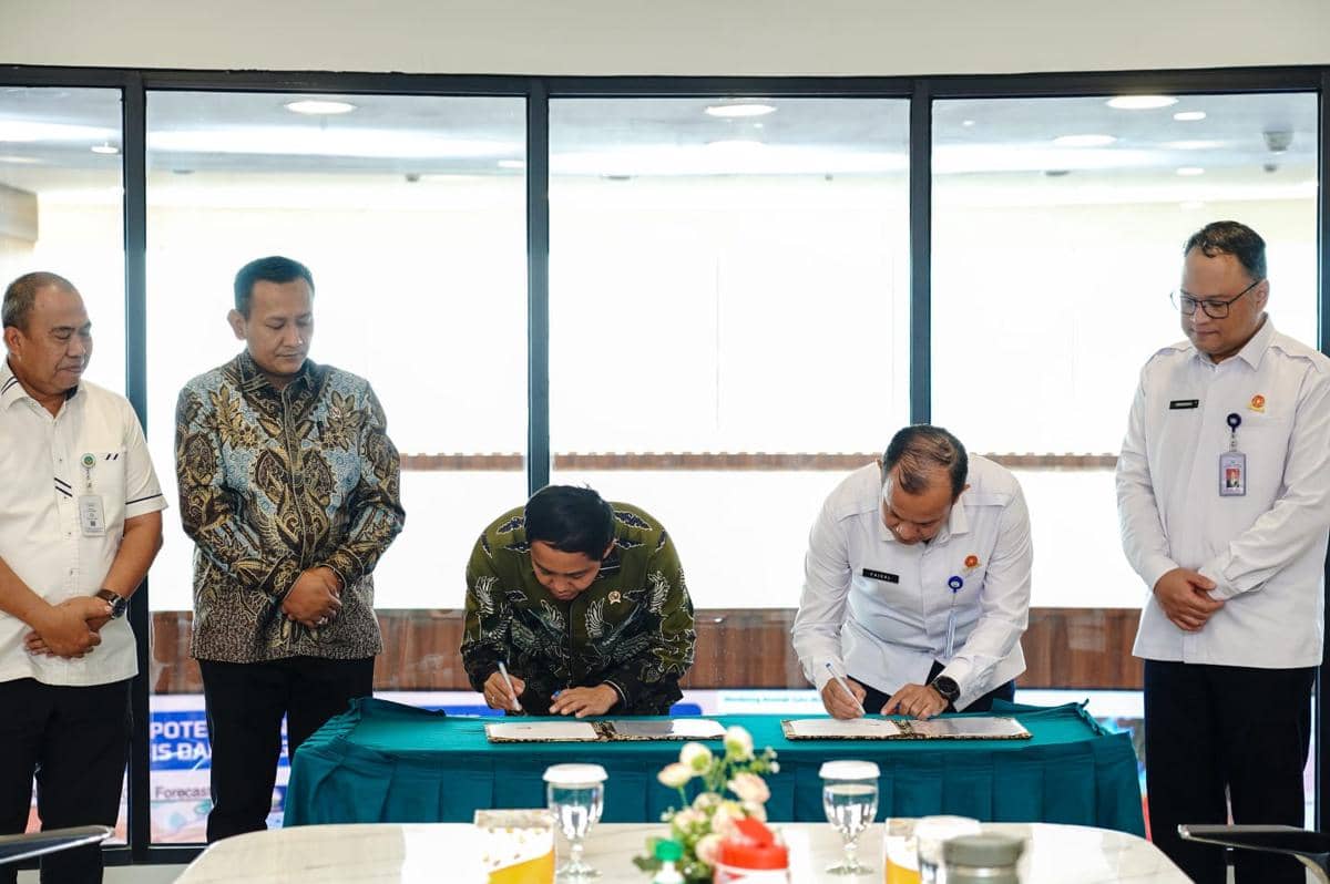 Kemenhut-BMKG Teken Kerja Sama Pencegahan Karhutla Berbasis Sains