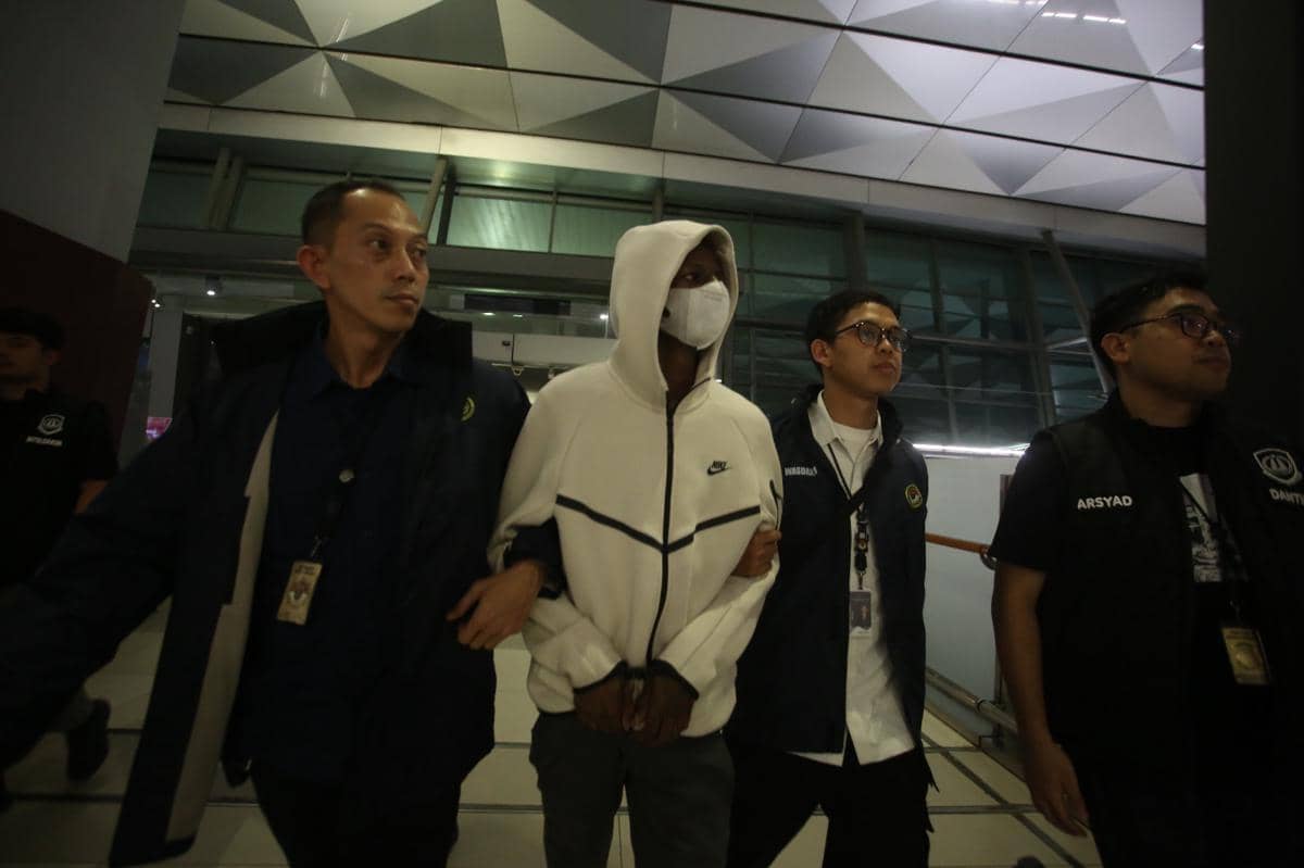 AJP (20) buronan kasus pembuhan di Amerika Serikat dideportasi