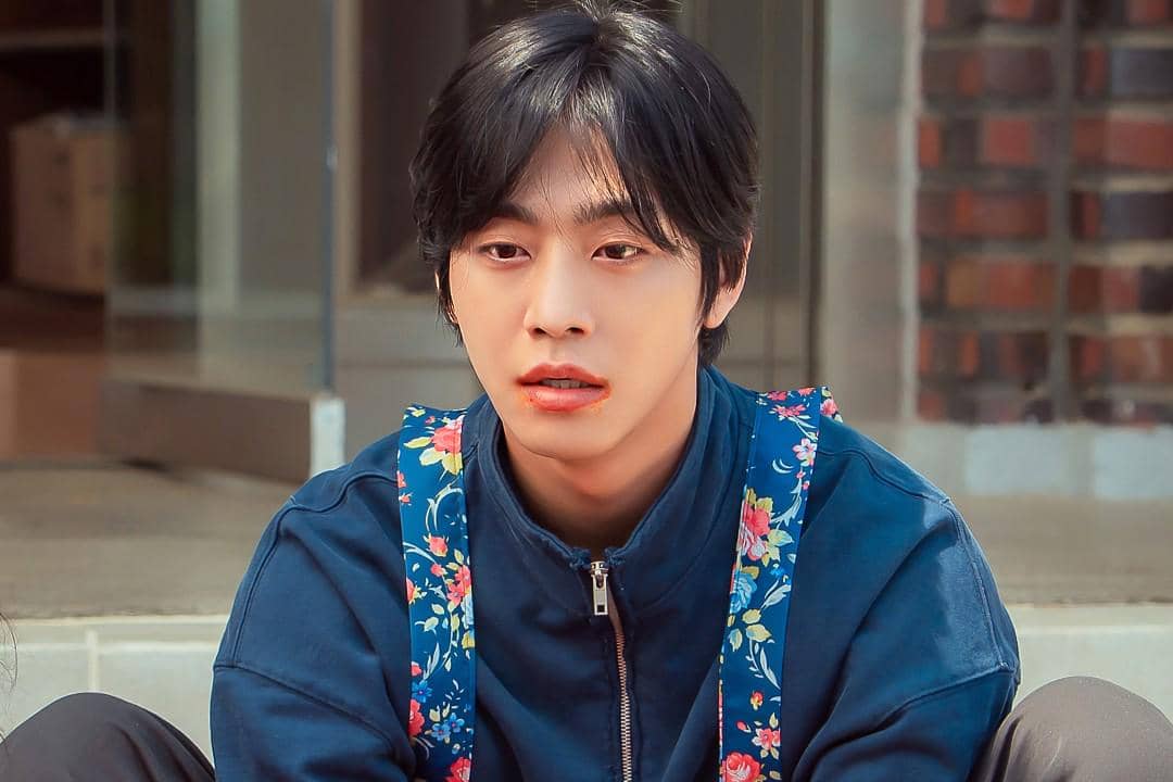 Still cut drama Sold Out On You. 