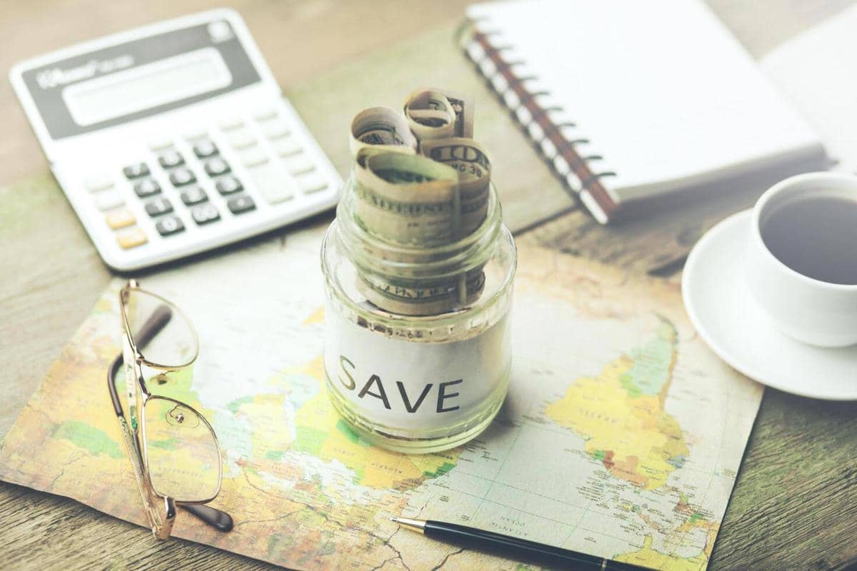 Berapa Persen Gaji untuk Ditabung di Kondisi Ekonomi Terkini?