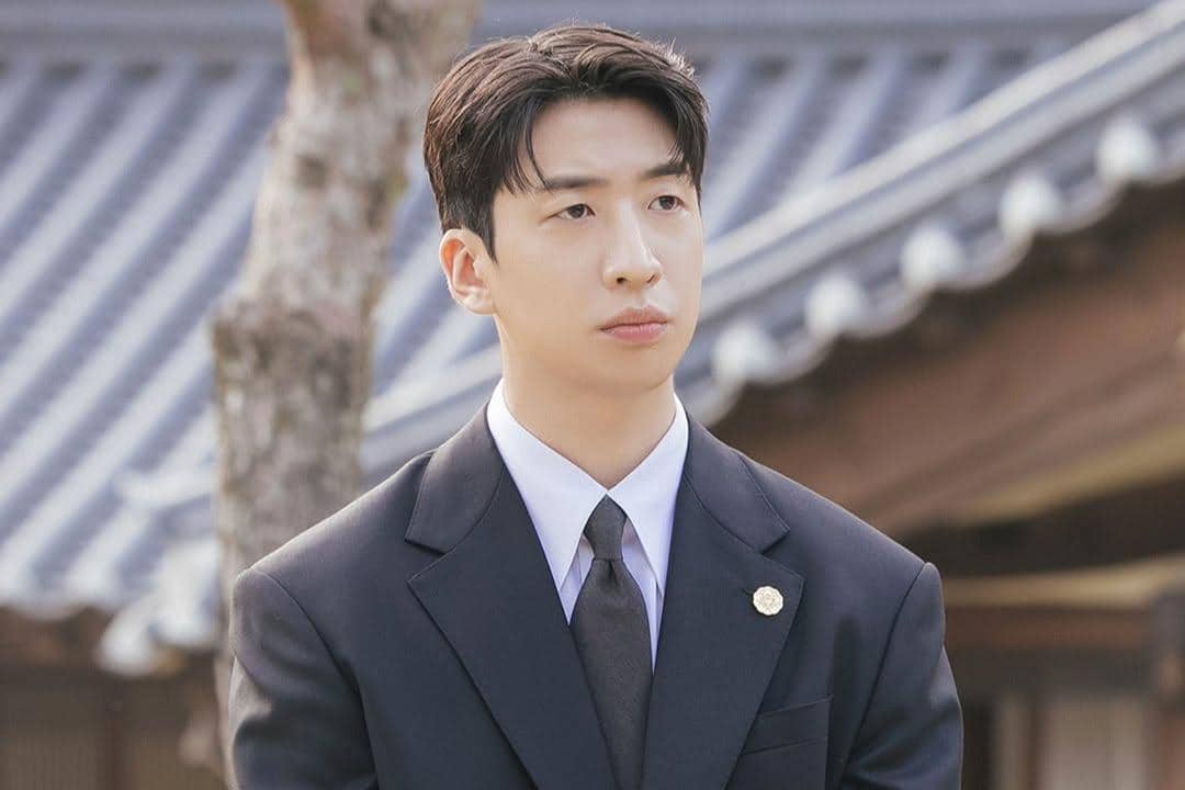 still cut drama Perfect Crown 