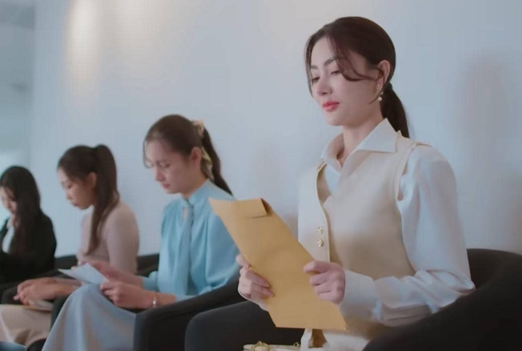 cuplikan drama Under Her Rules