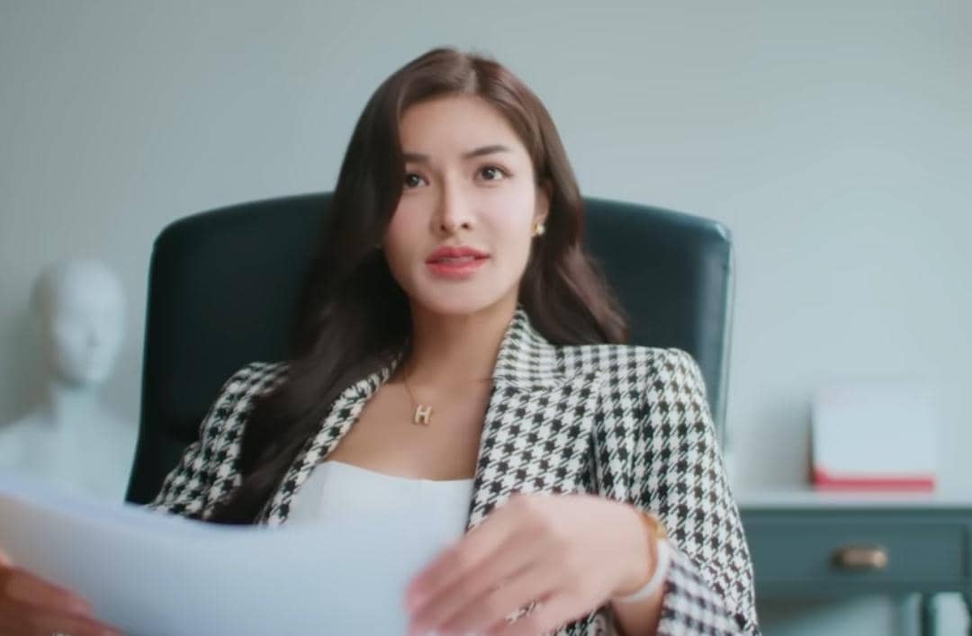cuplikan drama Under Her Rules
