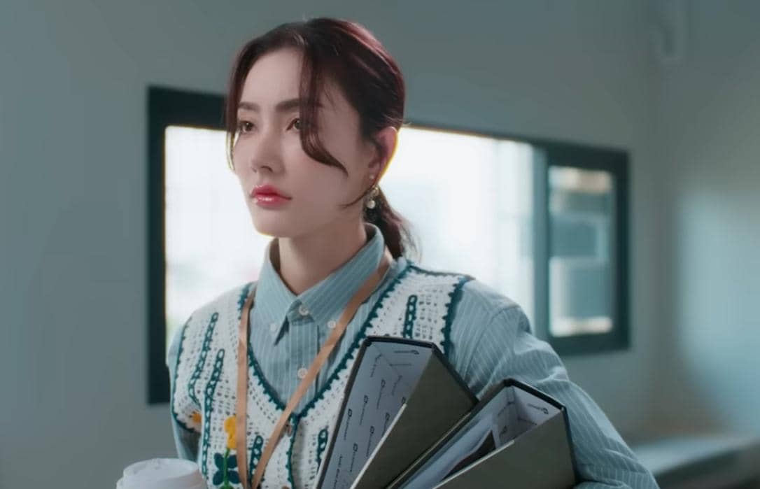 7 Fakta Meena Rina dalam Drama GL Thailand Under Her Rules