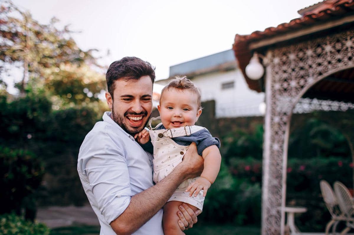 5 MBTI Cowok yang Paling Hangat dan Dekat dengan Anak-anak