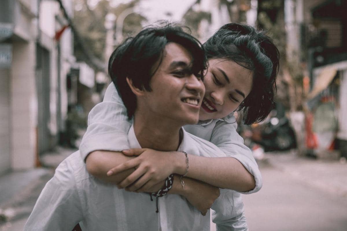 ilustrasi pasangan romantis