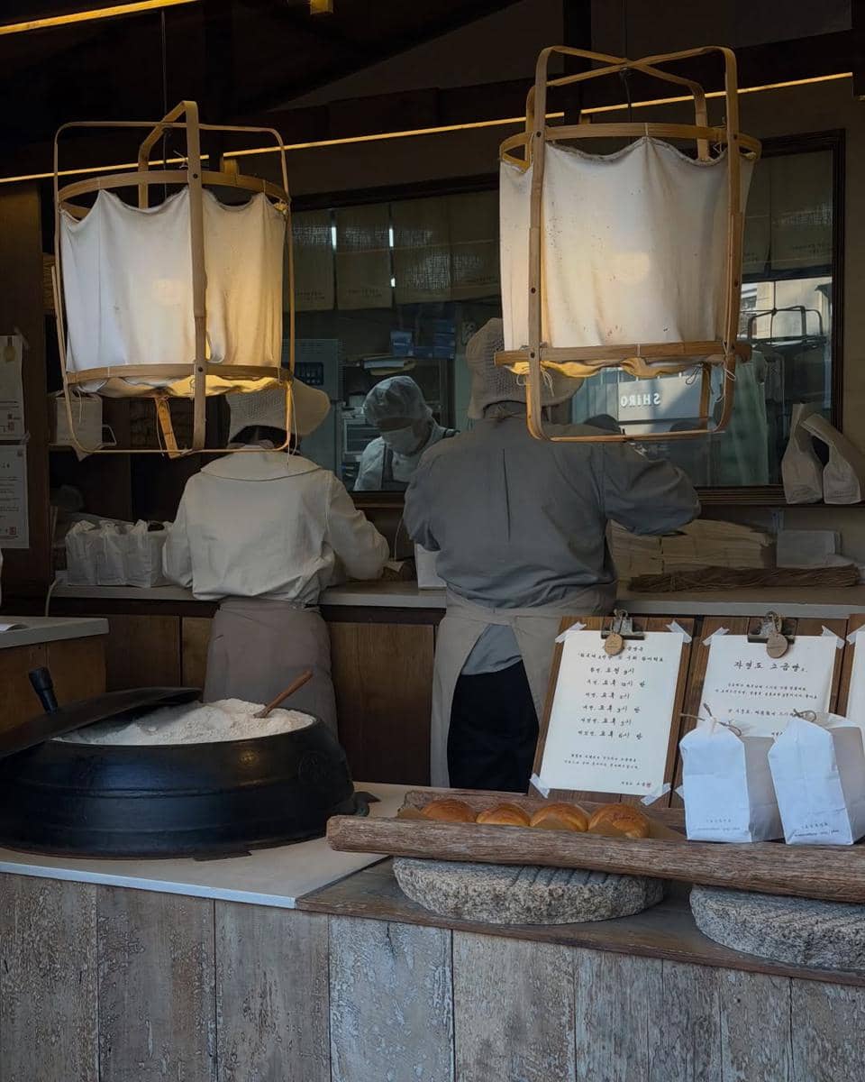 Agatha Pricilla saat kulineran di Seoul