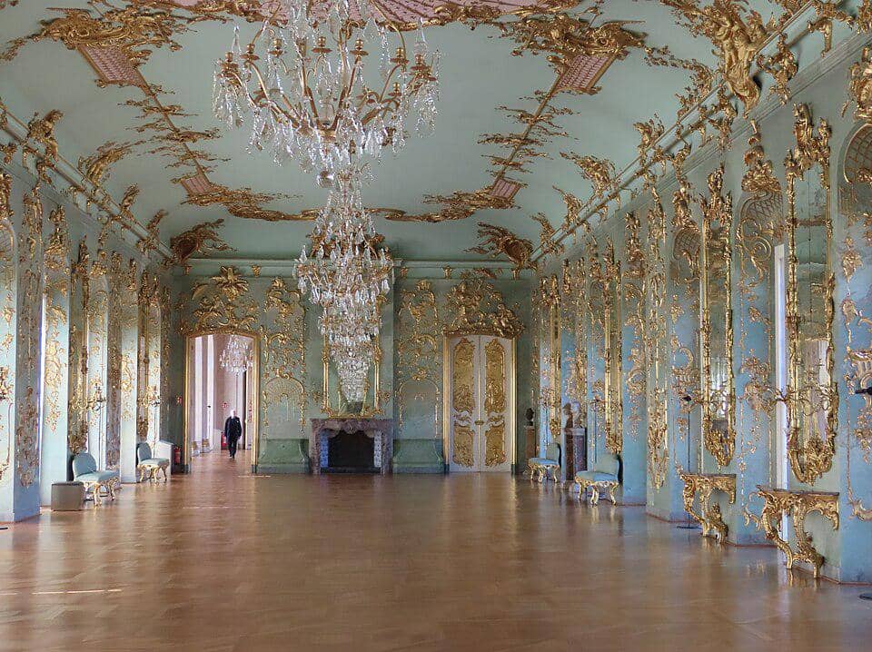 Istana Charlottenburg di Jerman