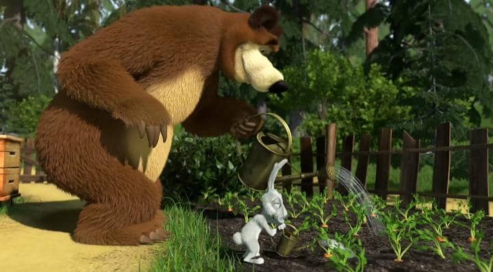 Bear saat bekerja sebagai petani 