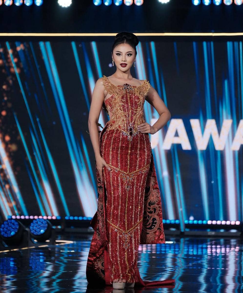 evening gown finalis Puteri Indonesia 2026 dari Pulau Jawa
