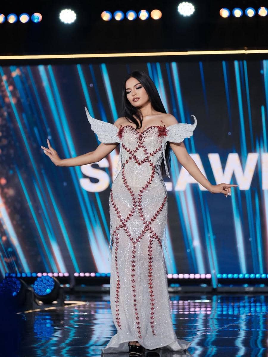 evening gown finalis Puteri Indonesia 2026 dari Kepulauan Sulawesi dan Indonesia Timur