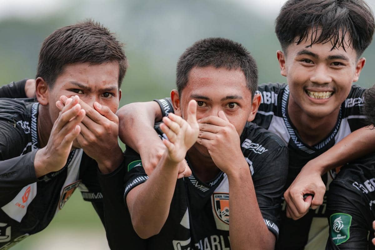 kendal tornado youth, persekat tegal