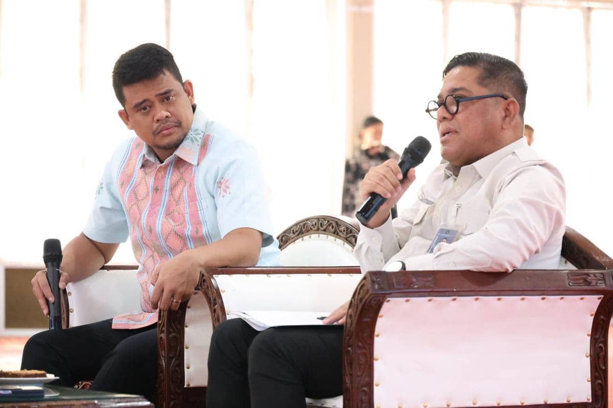 Gubernur Bobby Bahas Potensi Bandara Silangit untuk 'Menduniakan' Danau Toba