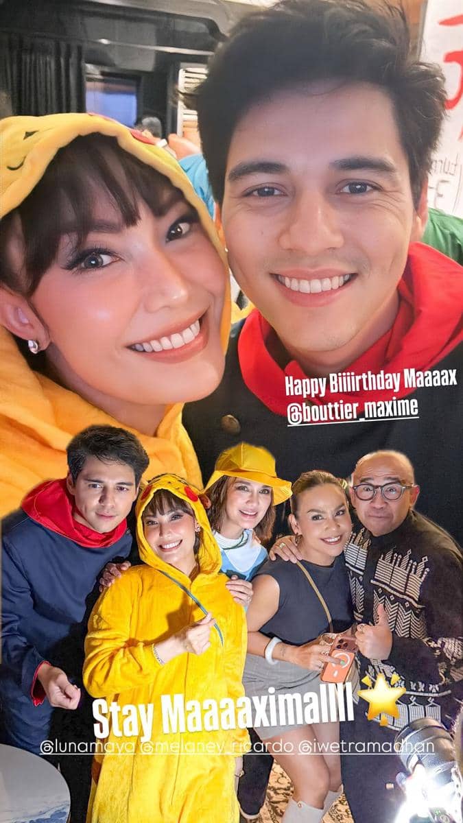 Sekelompok artis mengenakan kostum cosplay anime berpose ceria di pesta ulang tahun Maxime Bouttier dengan suasana hangat dan penuh tawa.