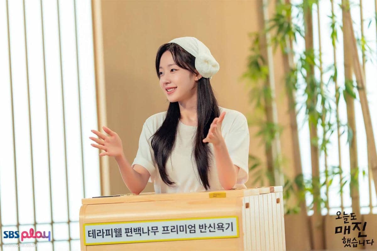  Still cut drama Sold Out On You