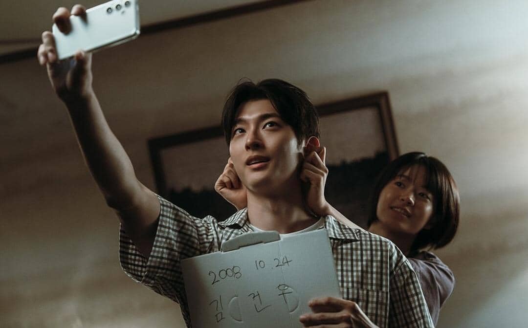 Asal-Usul Kutukan Aplikasi Girigo di Drakor If Wishes Could Kill