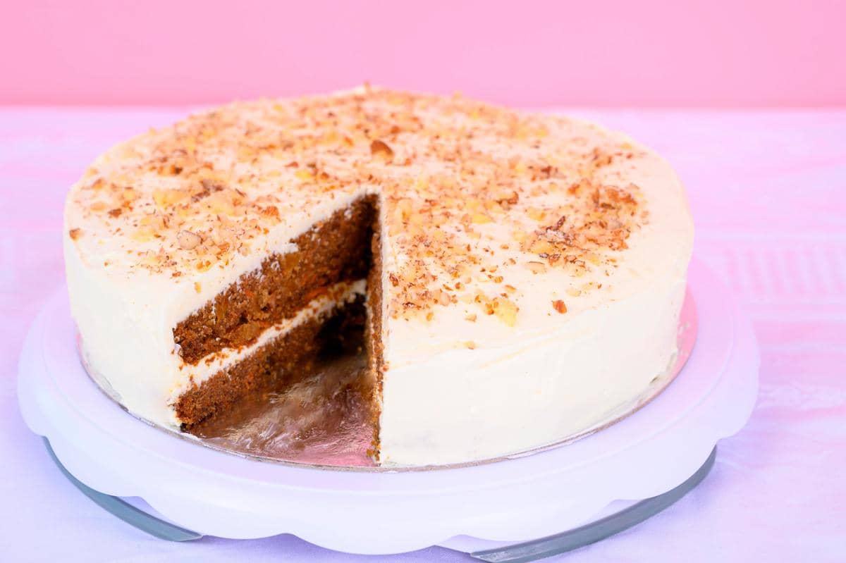 ilustrasi bolu wortel