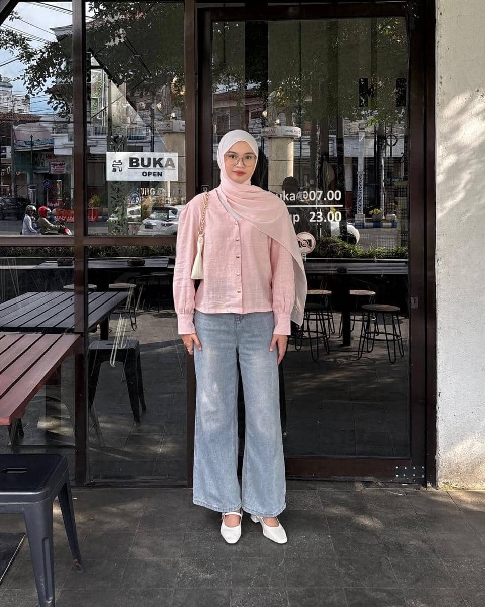 OOTD Nuansa Pink ala Lutvy Putri