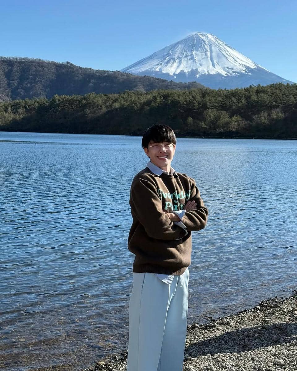 OOTD Traveling Stylish ala Kay Lertsittichai