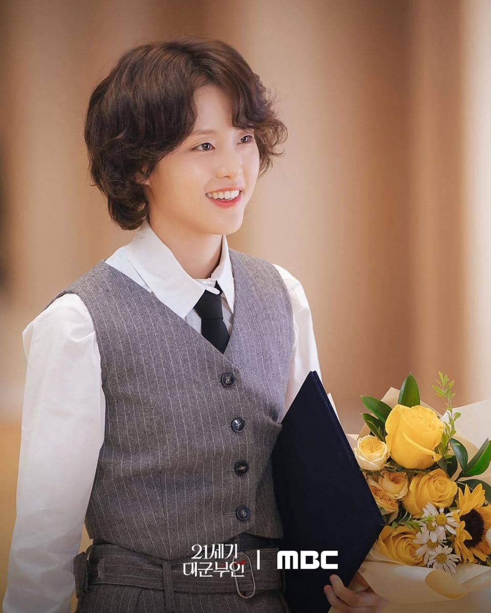 cuplikan drama Perfect Crown