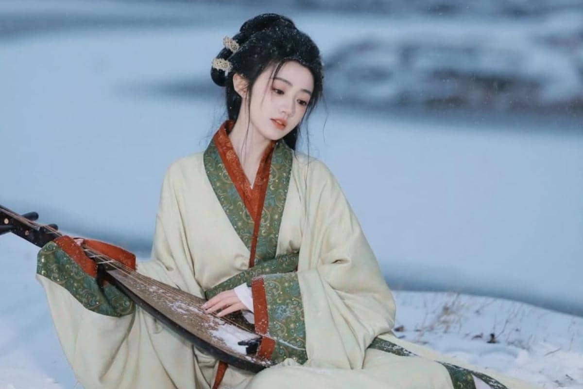 4 Proyek Akting Huang Yi di Tahun 2026, Ada Fate Chooses You