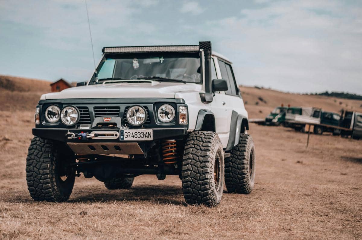 5 Alasan Kenapa Mobil Off-road Wajib Gunakan Ban Berukuran Besar