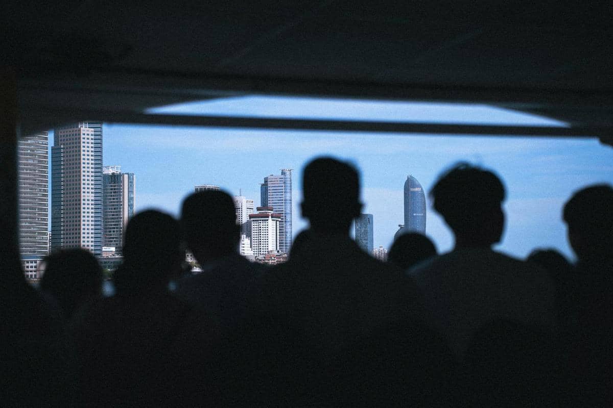 ilustrasi warga kota