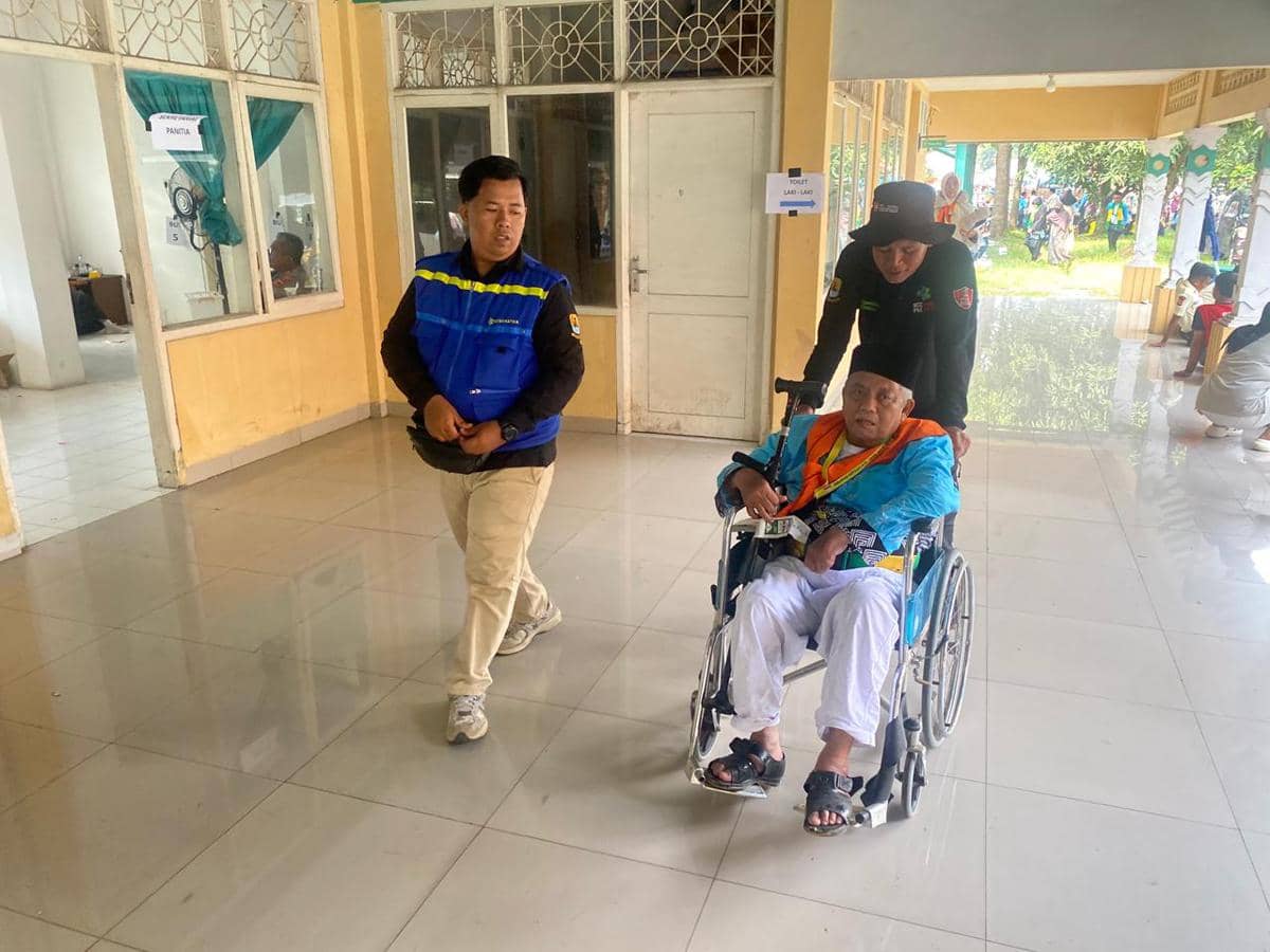 Pagi Haru di Watubelah Cirebon, 441 Jemaah Haji Memulai Perjalanan