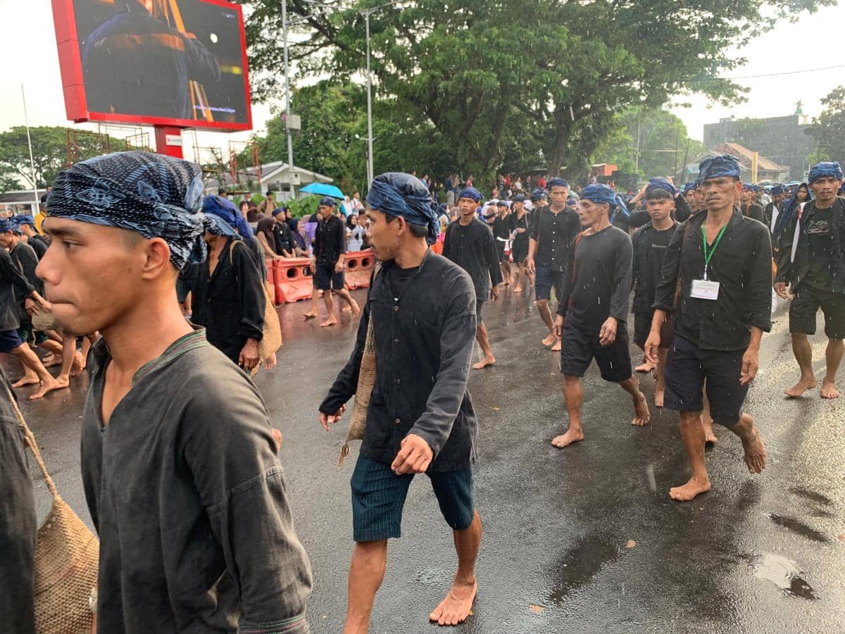1.515 Warga Baduy Ikuti Seba 2026, Jalan Kaki Serahkan Hasil Bumi