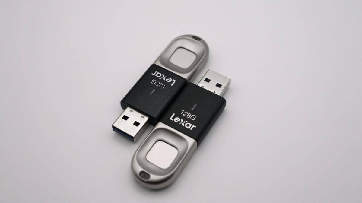 Seberapa Lama Usia Pakai Flashdisk dan Kartu SD?