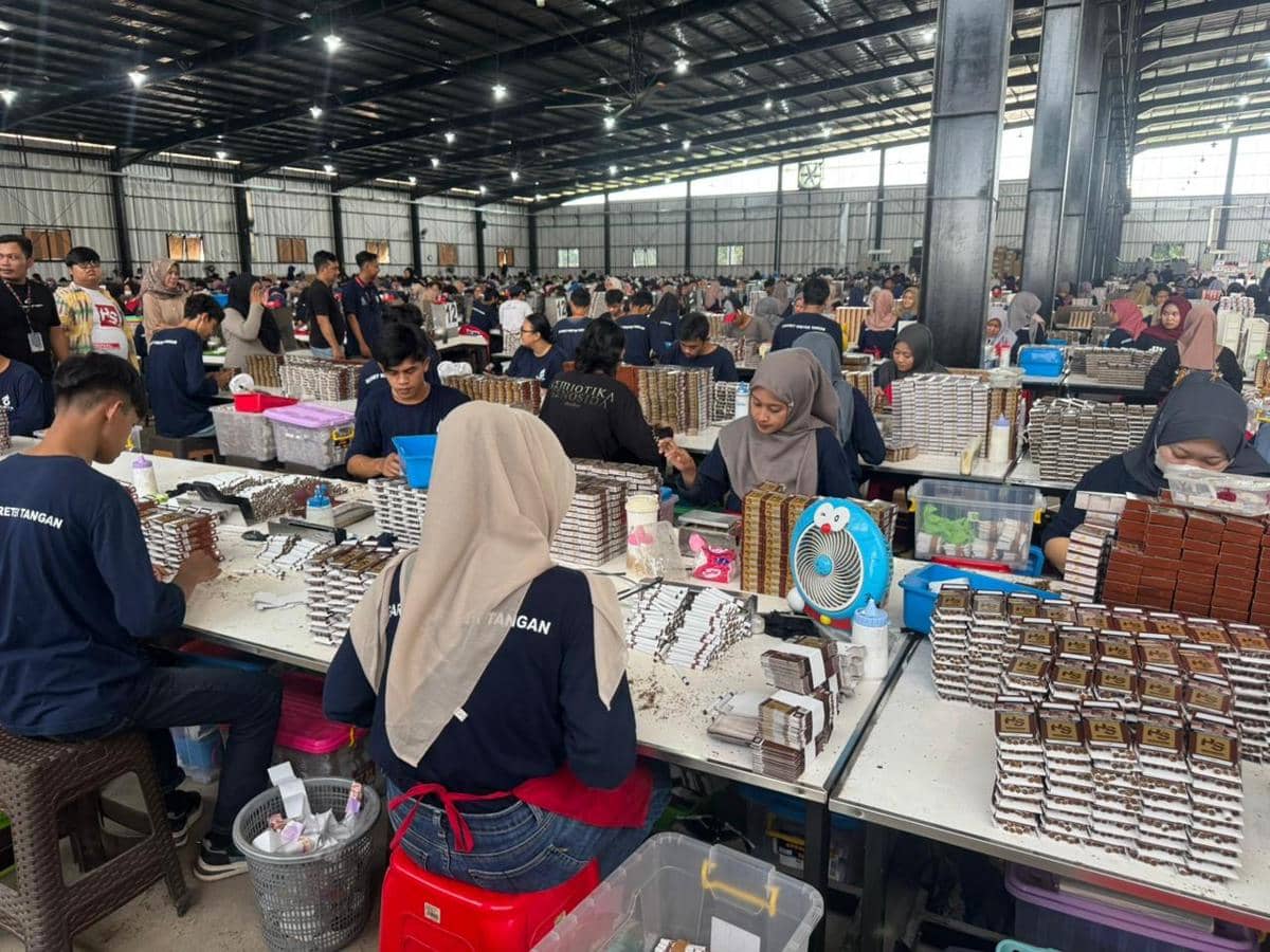 pabrik rokok, buruh rokok, difabel