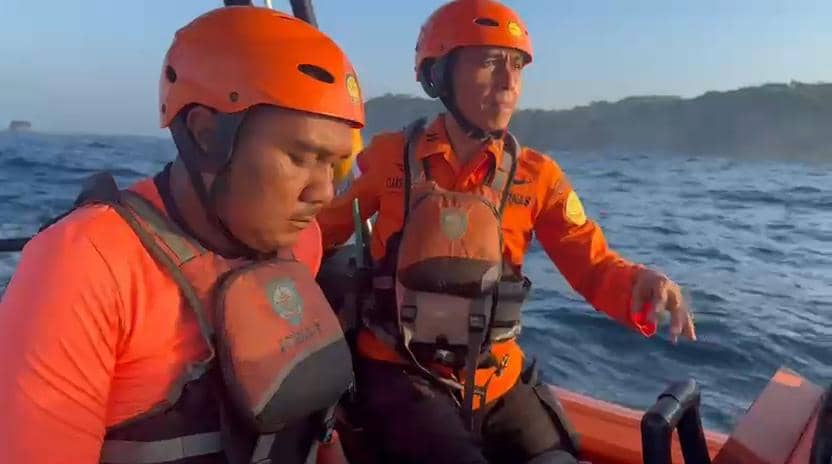 Pencarian pemancing hilang di perairan Nusa Penida. (Dok. IDN Times/Istimewa)