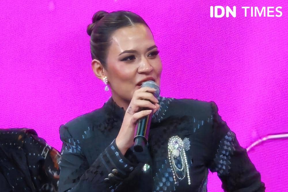 Penyanyi Raisa dalam press conference Road to Pagelaran Sabang Merauke di Jakarta, Jumat (24/4/2026)