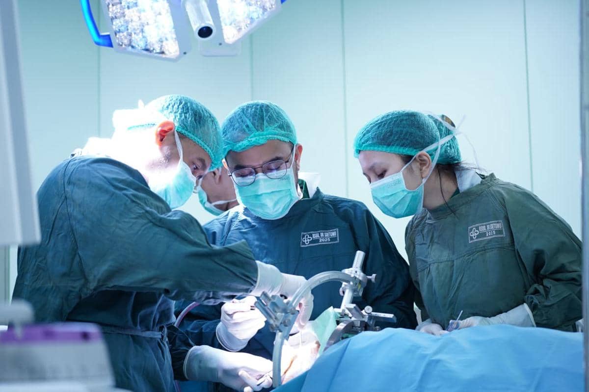 RSUD Dr Soetomo Pelopori Operasi Otak Obati Gangguan Mental