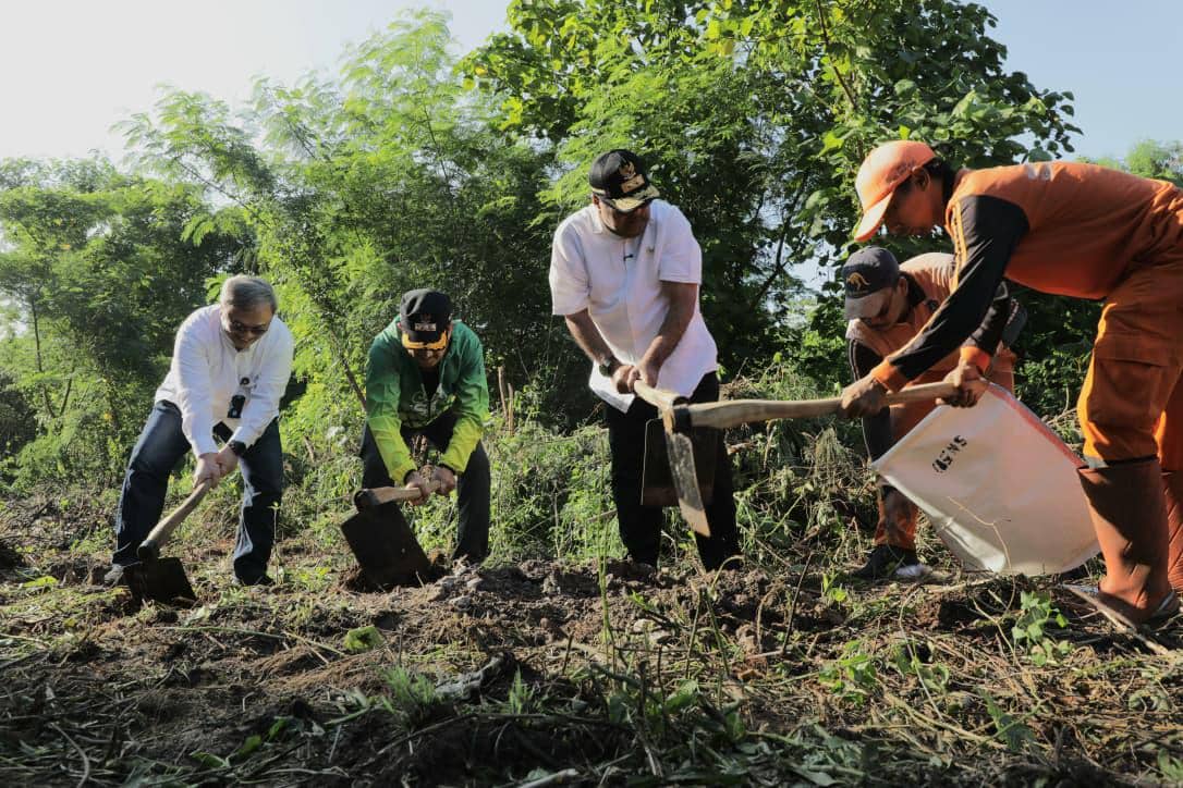 Setahun Tak Beres, Rano Karno Turun Tertibkan Parkir Liar Lebak Bulus