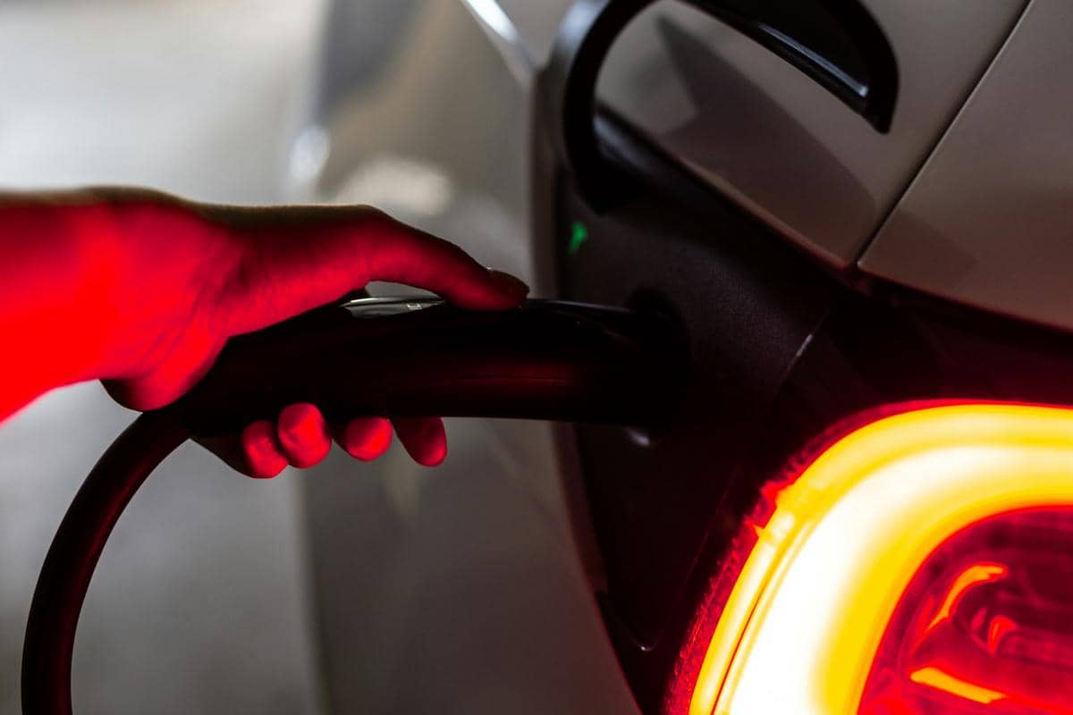 cara klaim asuransi baterai mobil listrik