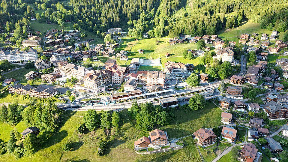 Desa Wengen di Swiss