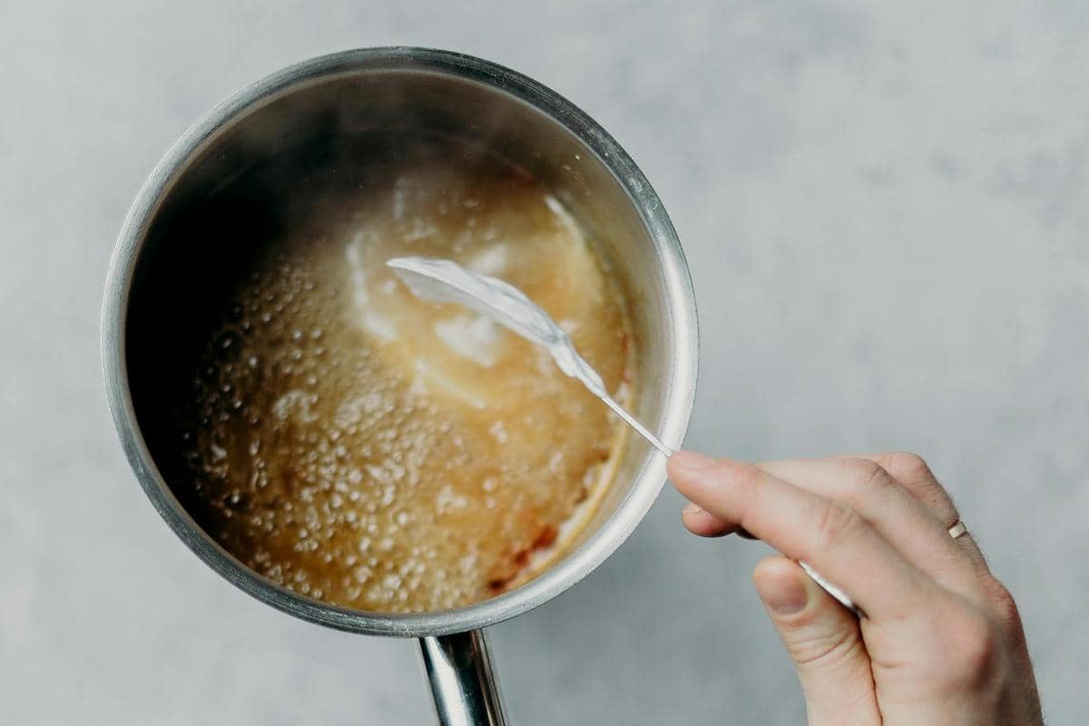 ilustrasi membuat karamel