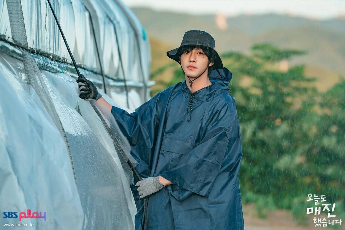 still cut drama Sold Out On You