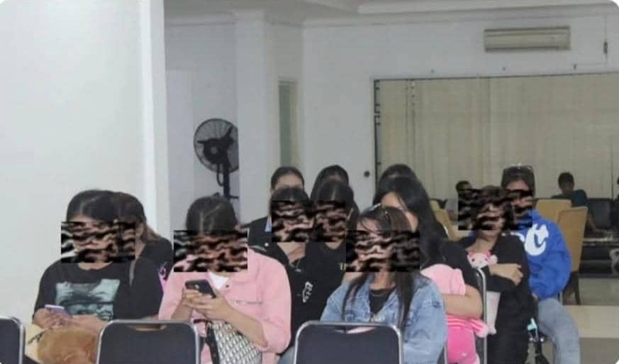 Para korban TPPO asal Jabar yang terjaring di Sungai Lilin saat dipulangkan ke daerah asal. (Dok. Dinsos Muba)