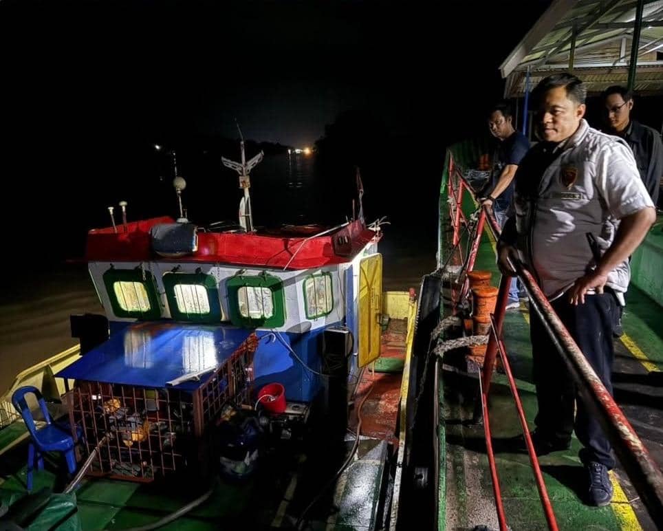 2 Kapal Pengangkut 82 Ribu Solar Ditangkap di Perairan Banyuasin