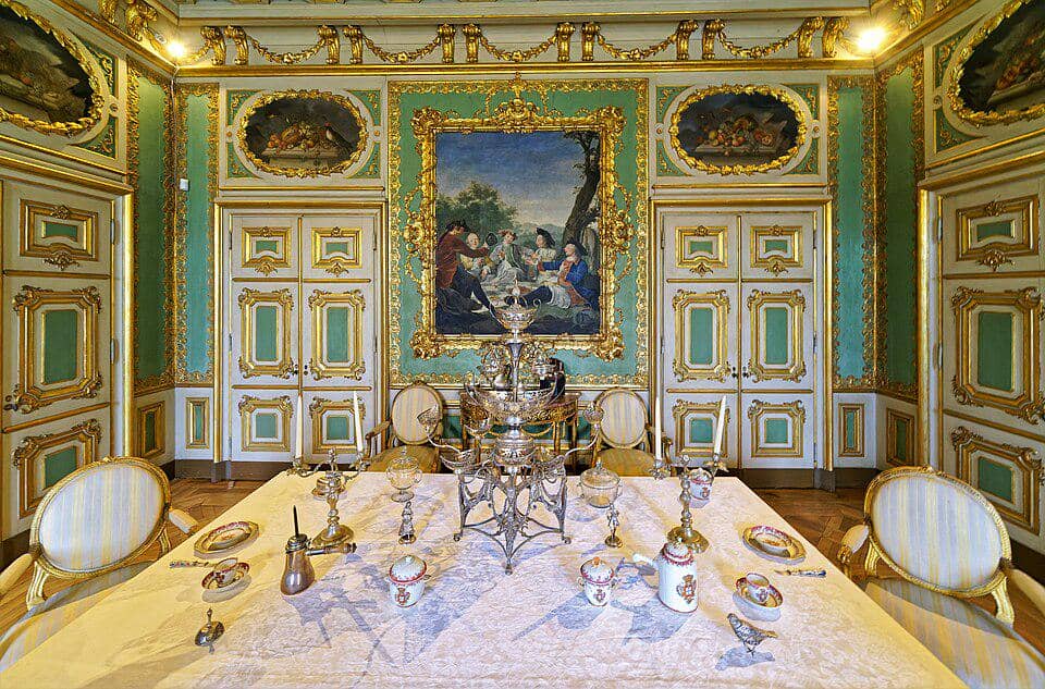 Istana Nasional Queluz di Portugal