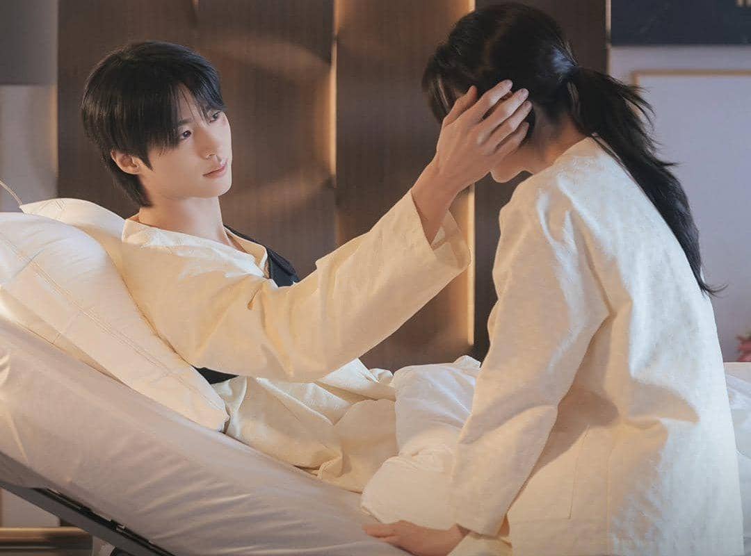 still cut drama Korea Perfect Crown